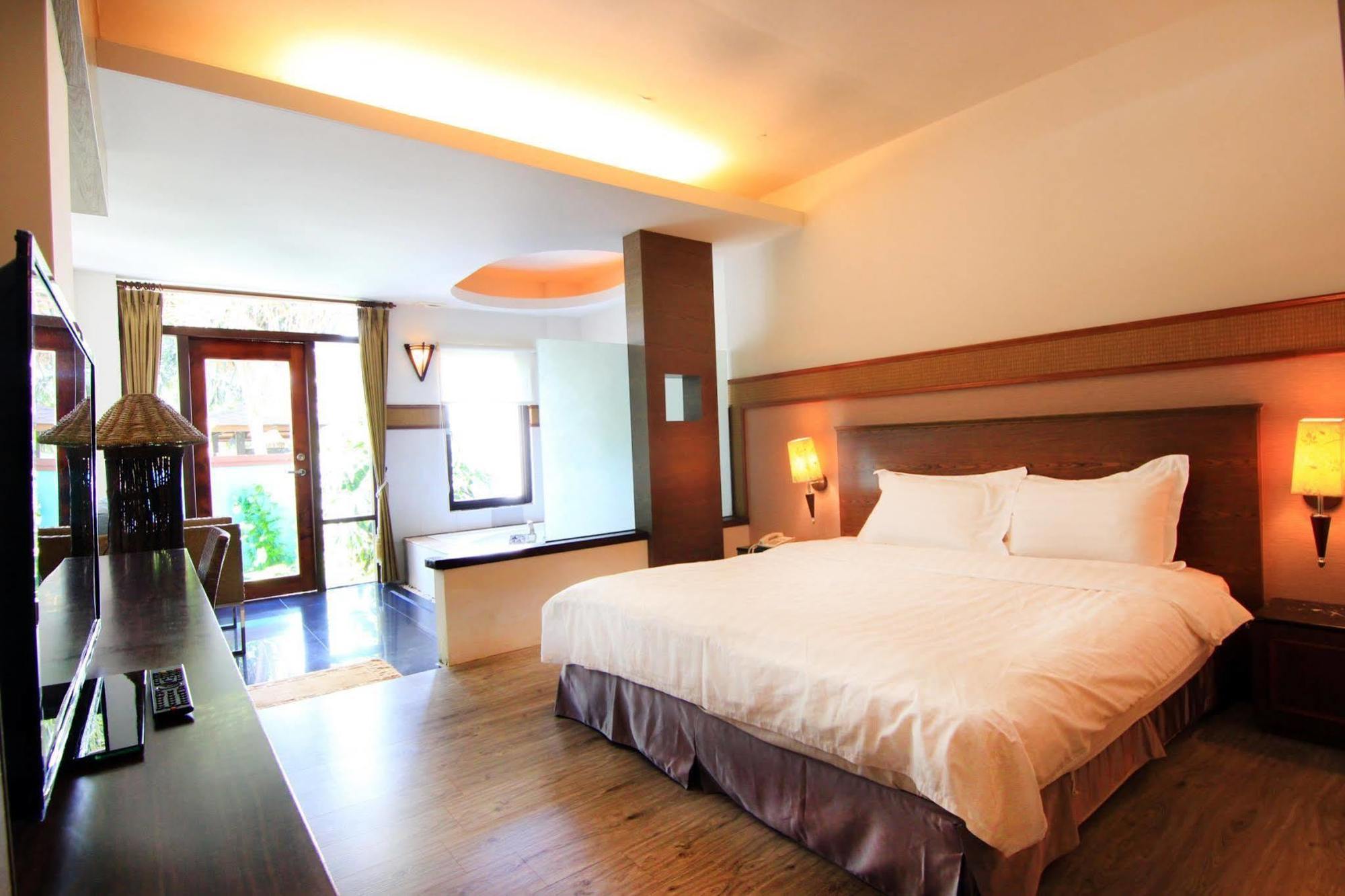Palm Villa Guesthouse Nantou Dış mekan fotoğraf