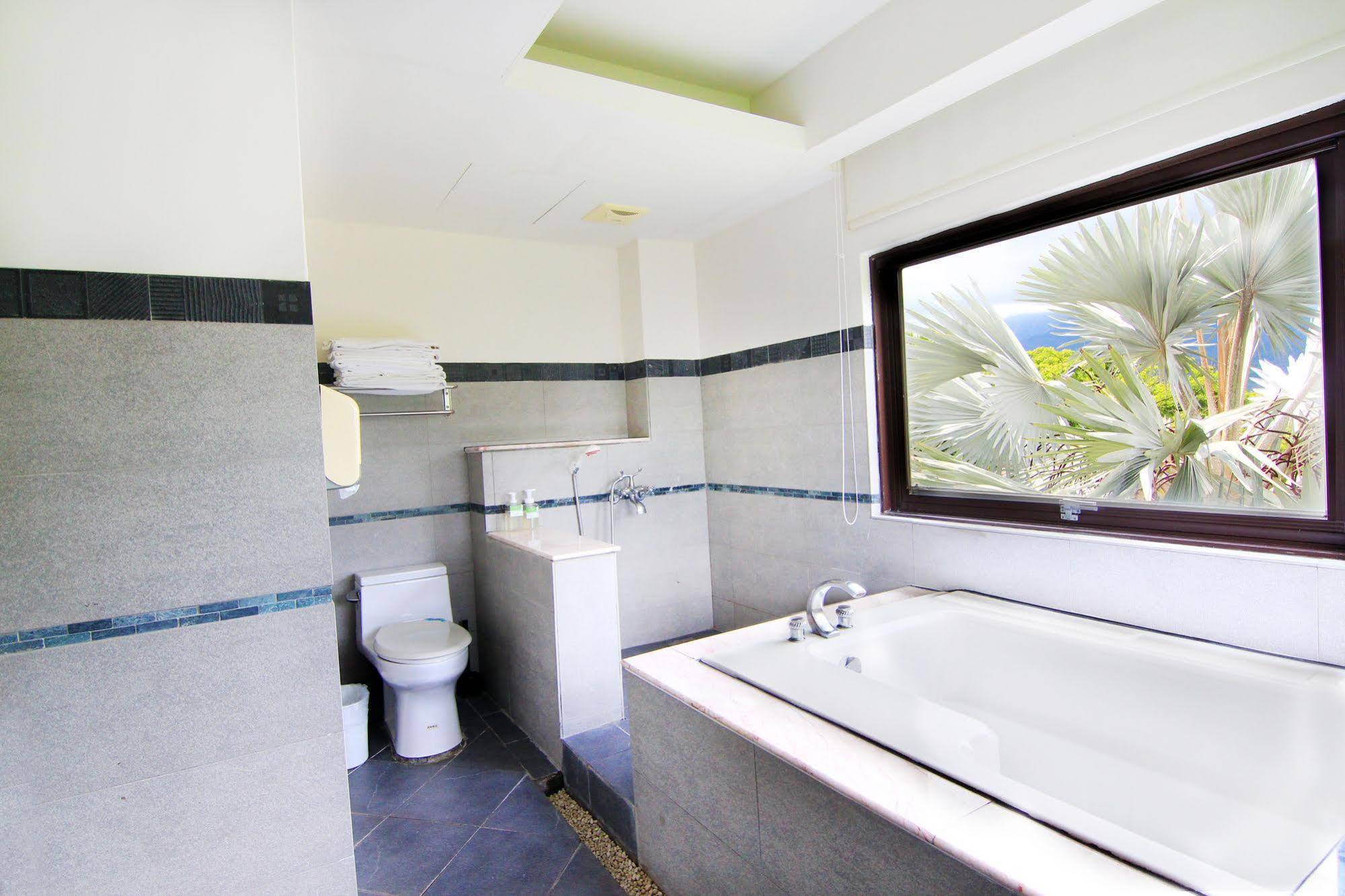 Palm Villa Guesthouse Nantou Dış mekan fotoğraf