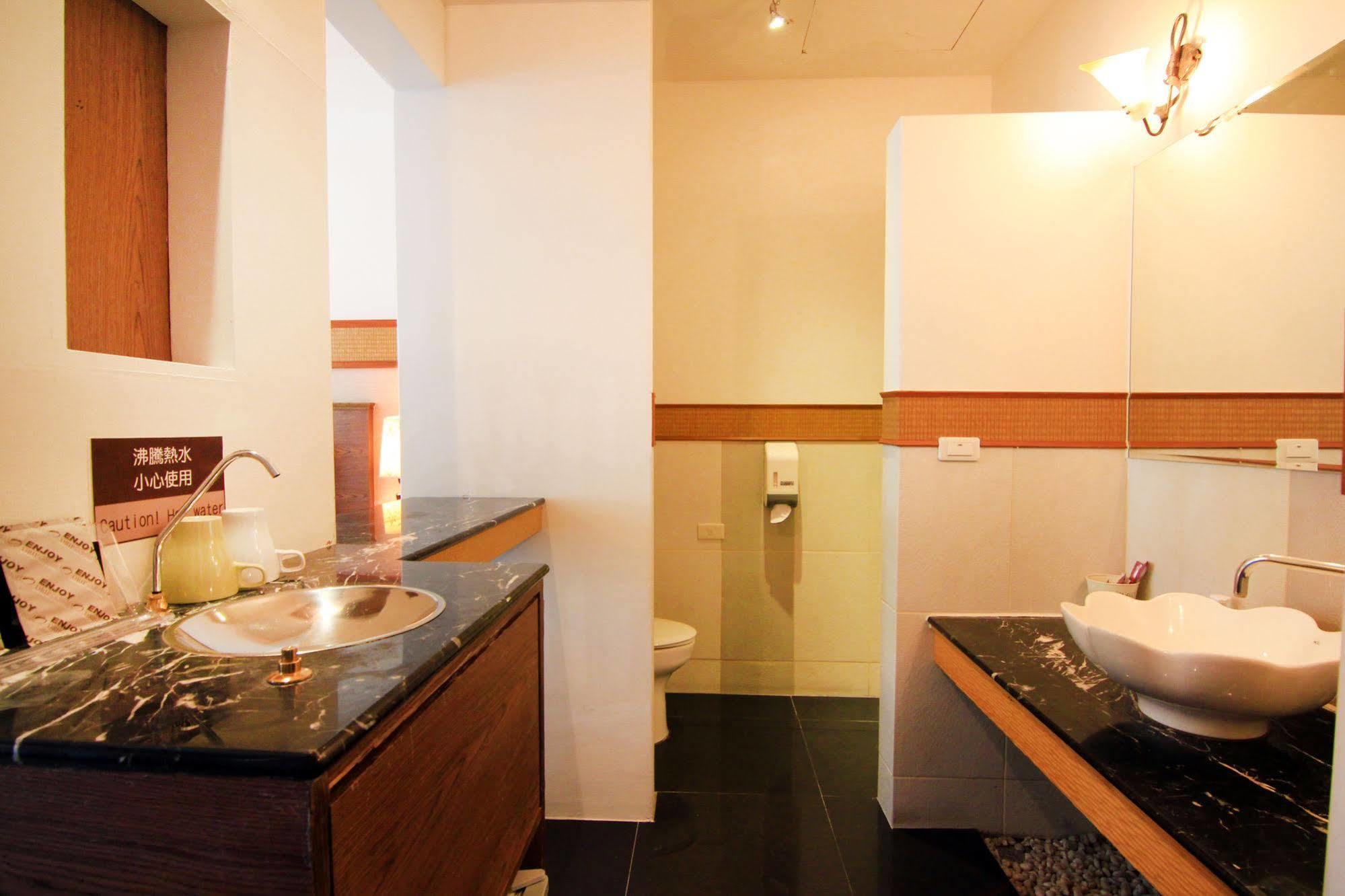 Palm Villa Guesthouse Nantou Dış mekan fotoğraf